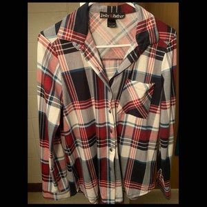 Women’s plaid shirt